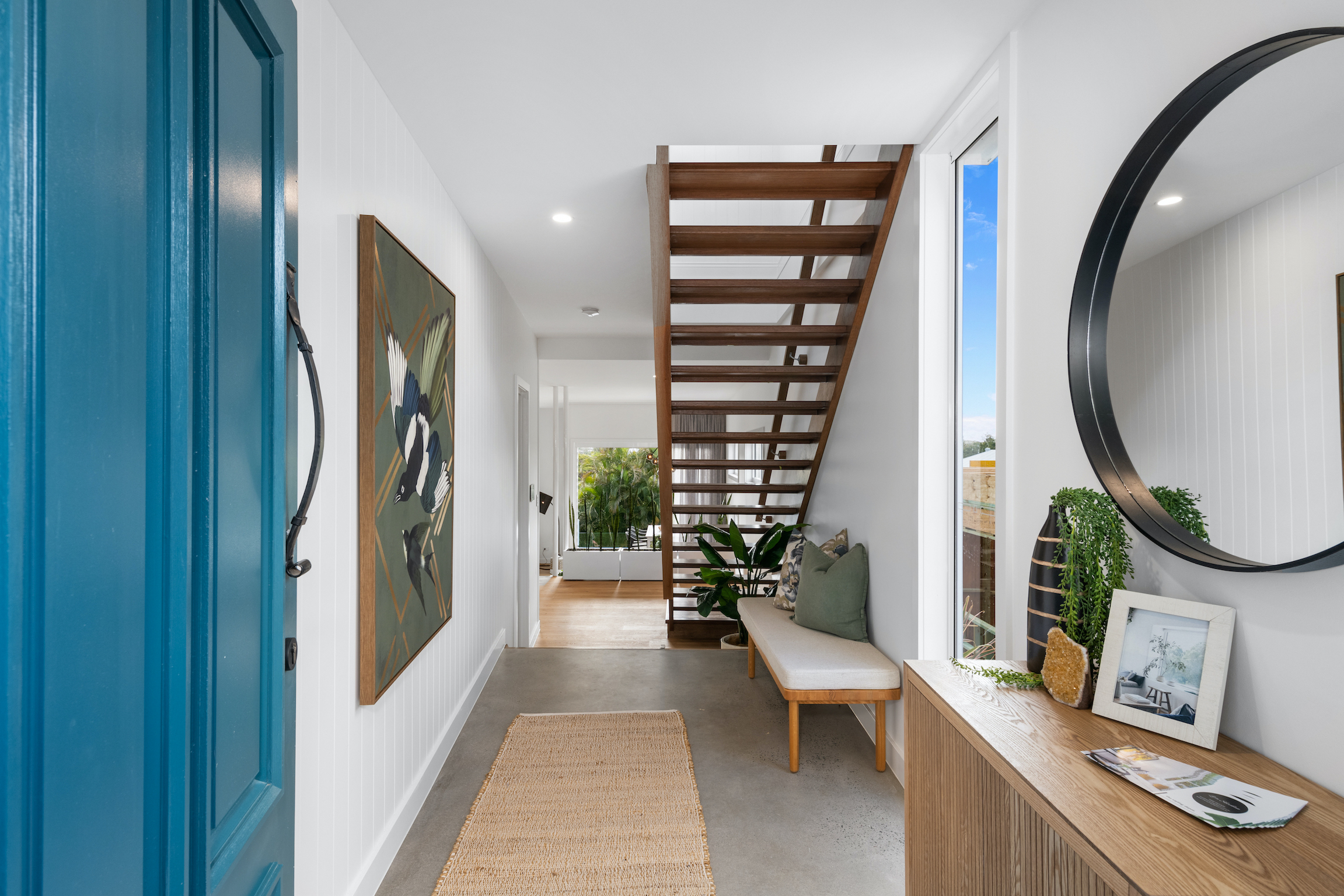 147 Jubilee Terrace entry foyer