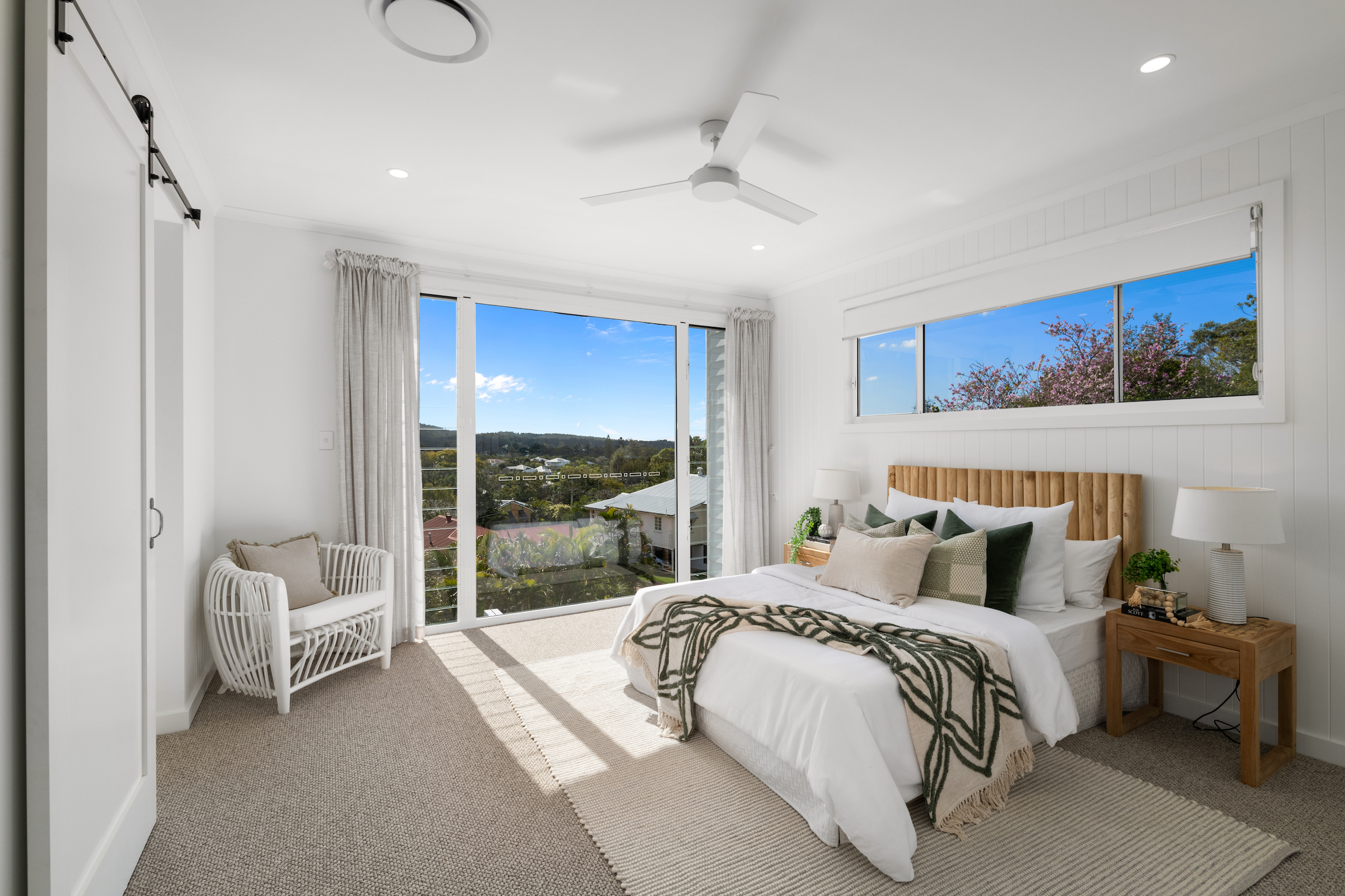 147 Jubilee Terrace Main Bedroom